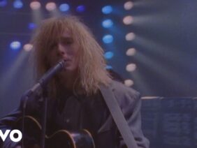 Cheap Trick – The Flame (Official Video)