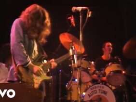 Do You Read Me (BBC Sight & Sound In Concert / Live At The Hammersmith Odeon, UK / 1977)