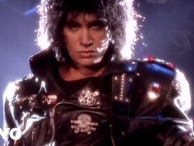 Kiss – Reason To Live (Official Music Video)