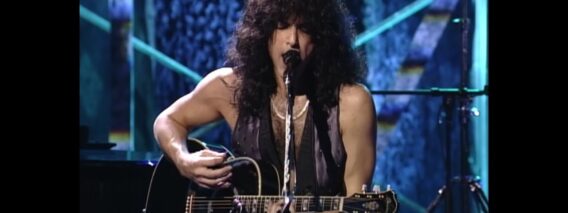 Kiss – Sure Know Something (Live On MTV Unplugged)
