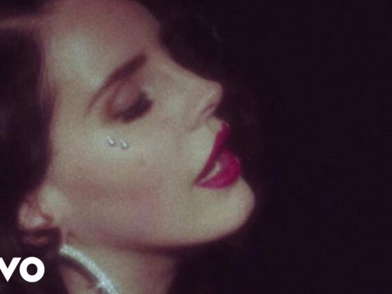 Lana Del Rey – Young and Beautiful