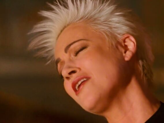 Roxette – Fading Like A Flower (Every Time You Leave) – (Official video remastered)