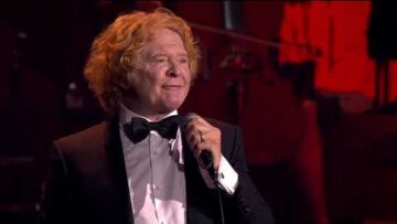 Simply Red – If You Dont Know Me By Now (Symphonica In Rosso)
