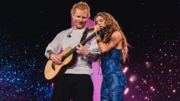 Shakira & Ed Sheeran – Underneath your Clothes (Live from LMYNL World Tour)