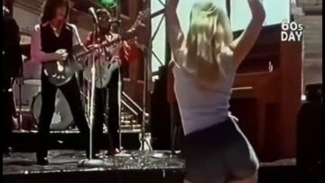 The McCoys – Hang On Sloopy