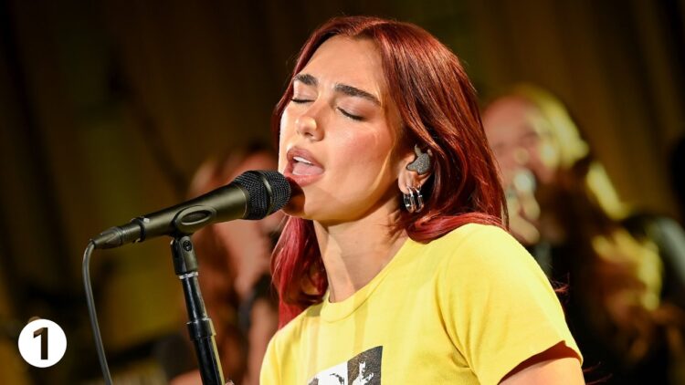 Dua Lipa – Be The One in the Radio 1 Live Lounge